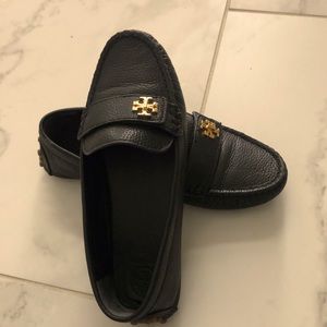Tory Burch Kira Driver!